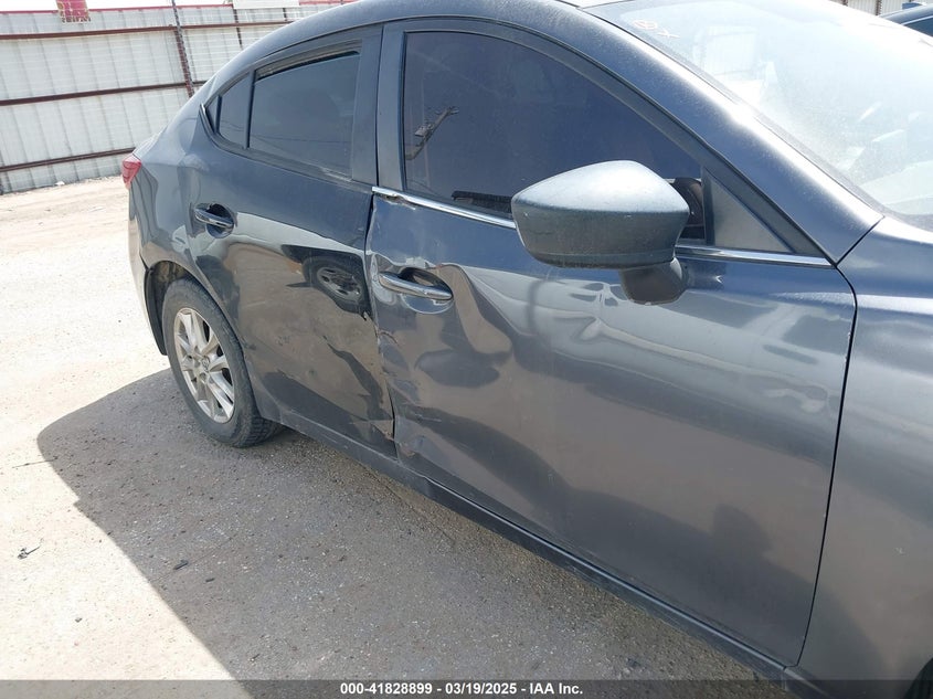 2016 MAZDA MAZDA3 VIN: JM1BM1U7XG1302989