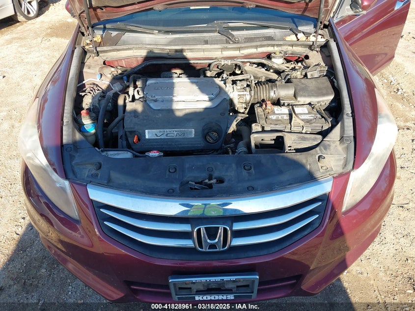 2012 HONDA ACCORD VIN: 1HGCP3F85CA036273