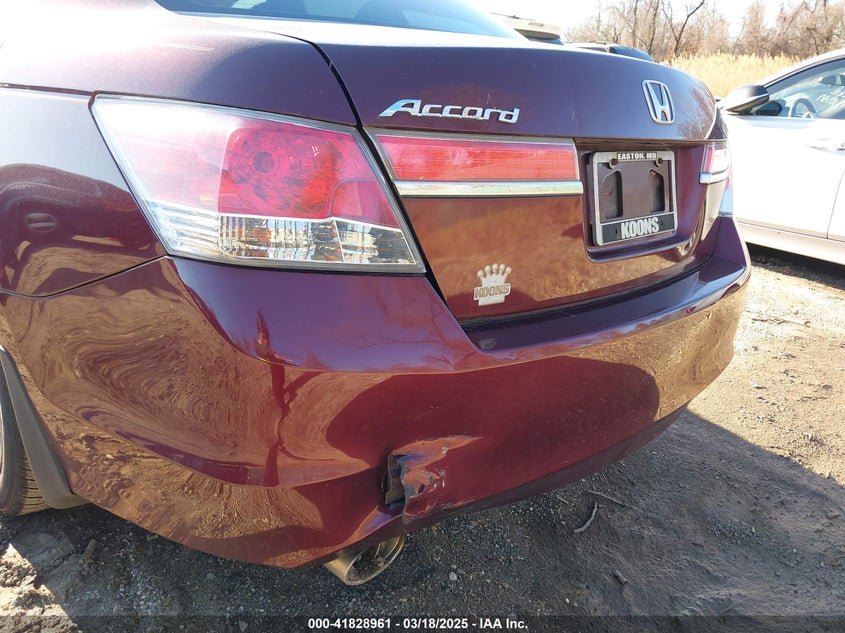 2012 HONDA ACCORD VIN: 1HGCP3F85CA036273