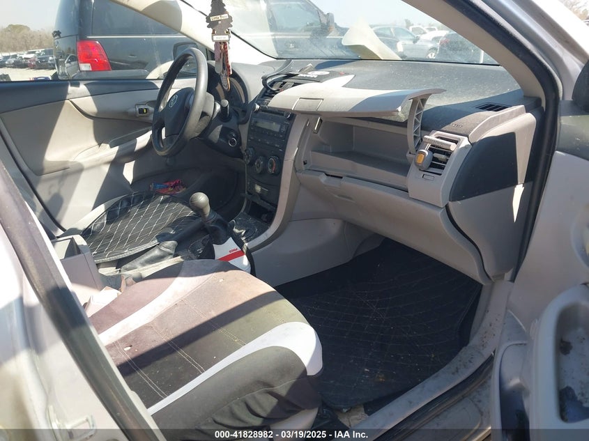 2011 TOYOTA COROLLA VIN: 2T1BU4EE7BC582891