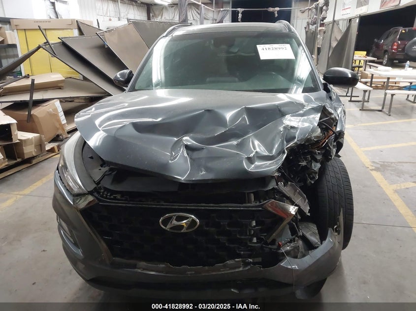 2019 HYUNDAI TUCSON VIN: KM8J33AL0KU973425
