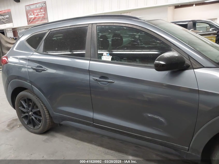 2019 HYUNDAI TUCSON VIN: KM8J33AL0KU973425