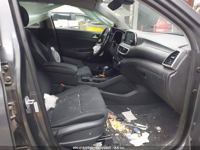 2019 HYUNDAI TUCSON VIN: KM8J33AL0KU973425