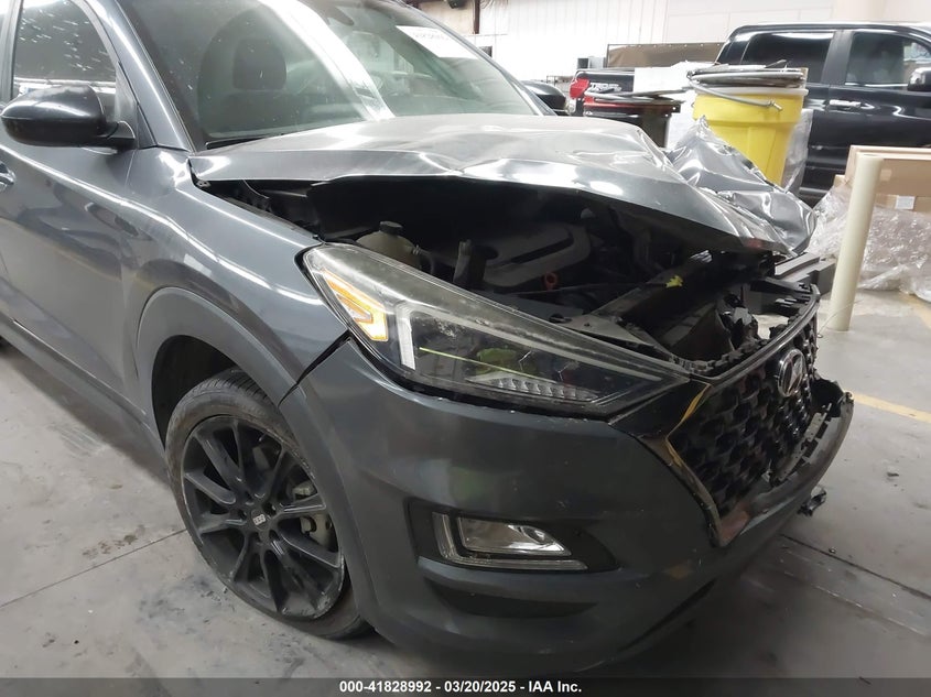 2019 HYUNDAI TUCSON VIN: KM8J33AL0KU973425