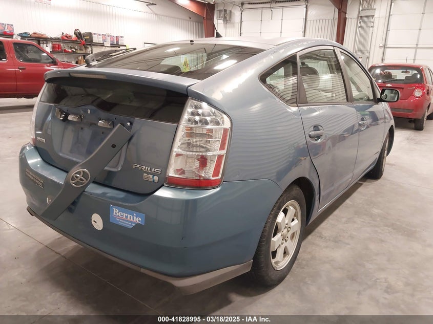 2008 TOYOTA PRIUS VIN: JTDKB20U587723685