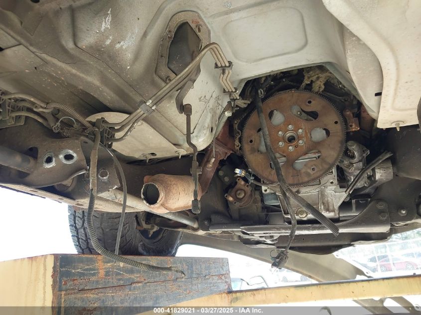 2001 Chevrolet Silverado 1500 VIN: 2GCEK19T811392878 Lot: 41829021