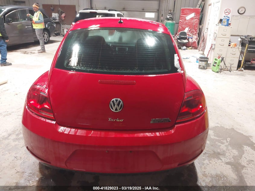 2016 VOLKSWAGEN BEETLE 1.8T FLEET EDITION - 3VWF17AT2GM619843