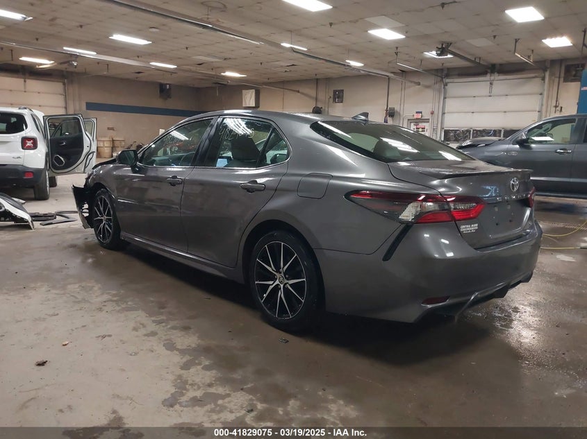 2022 TOYOTA CAMRY VIN: 4T1G11AK9NU074952