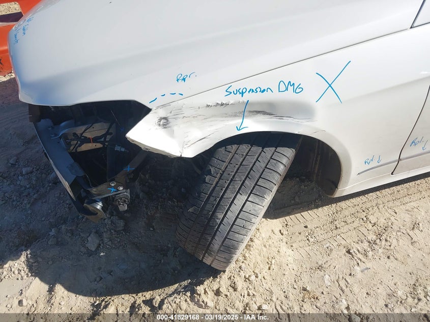 2013 MERCEDES-BENZ E 350 - WDDKK5KF4DF209140