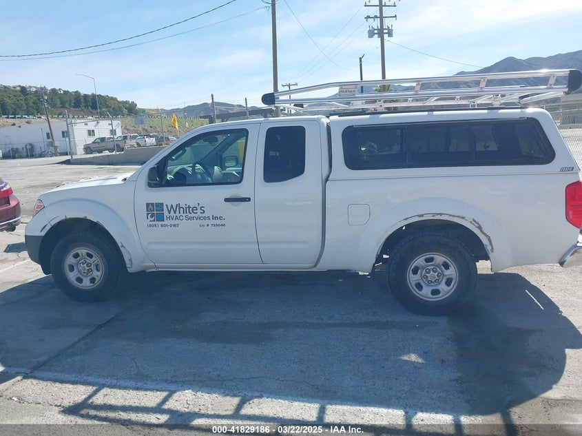 2013 NISSAN FRONTIER VIN: 1N6BD0CTXDN725422