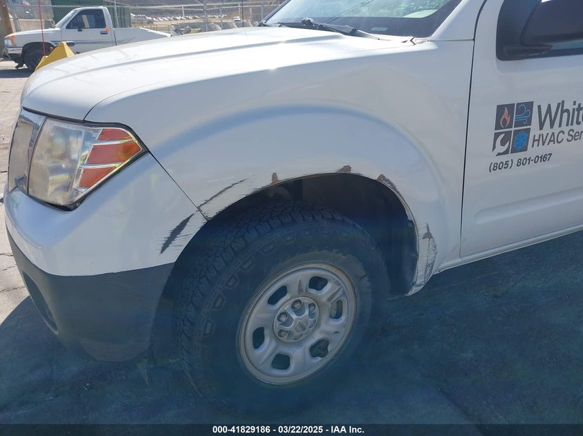 2013 NISSAN FRONTIER VIN: 1N6BD0CTXDN725422