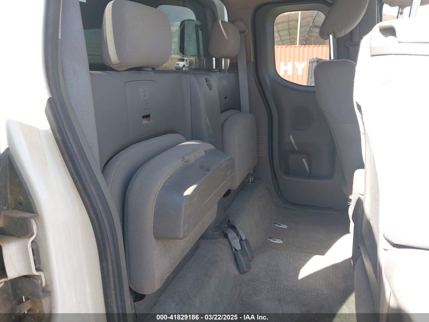 2013 NISSAN FRONTIER VIN: 1N6BD0CTXDN725422