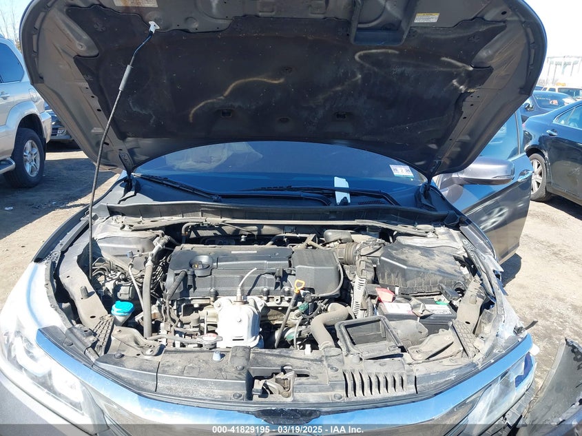 2017 HONDA ACCORD VIN: 1HGCR2F81HA120005