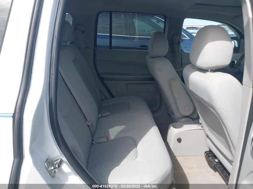2007 CHEVROLET HHR VIN: 3GNDA23D77S571309