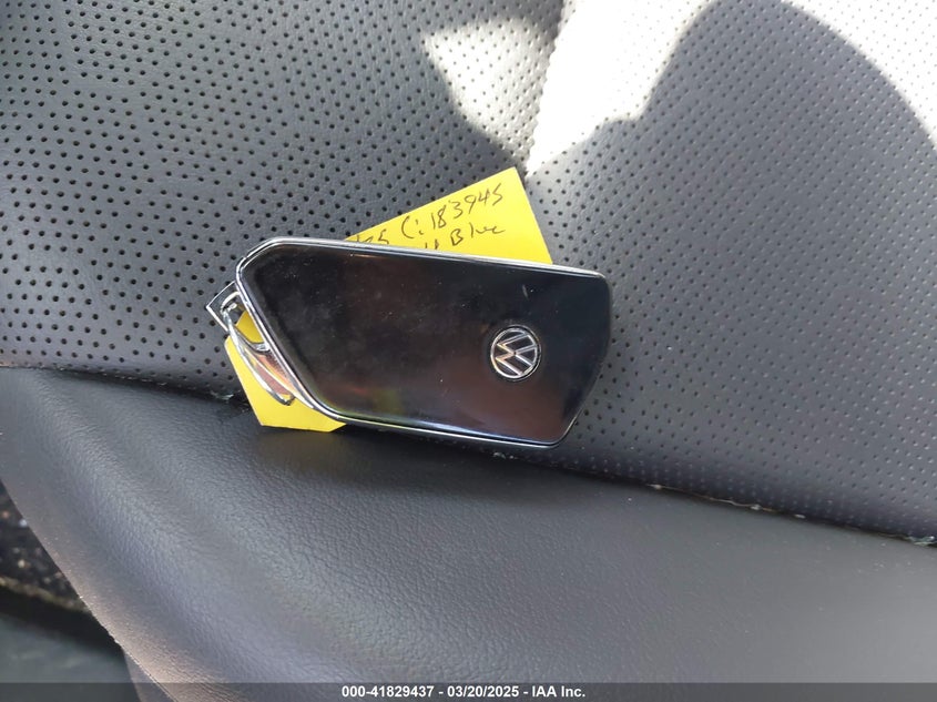 2021 VOLKSWAGEN ID.4 VIN: WVGGNPE23MP065789