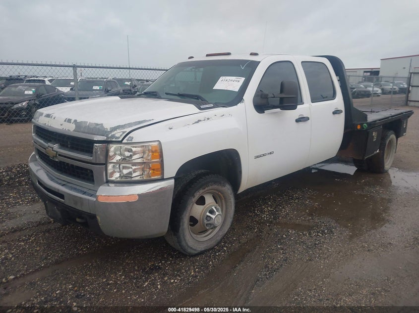 2010 Chevrolet Silverado, Звичайний знос, IAAI, VIN 1GB7KZB68AF122588 — фото 2