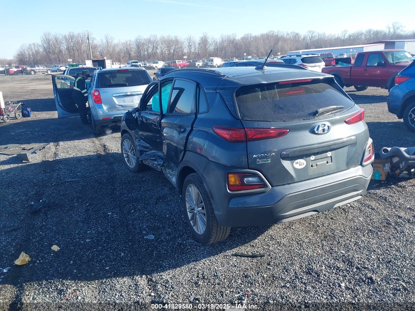 2018 HYUNDAI KONA SEL - KM8K22AA2JU132382