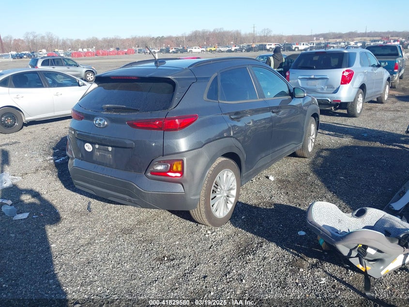 2018 HYUNDAI KONA SEL - KM8K22AA2JU132382