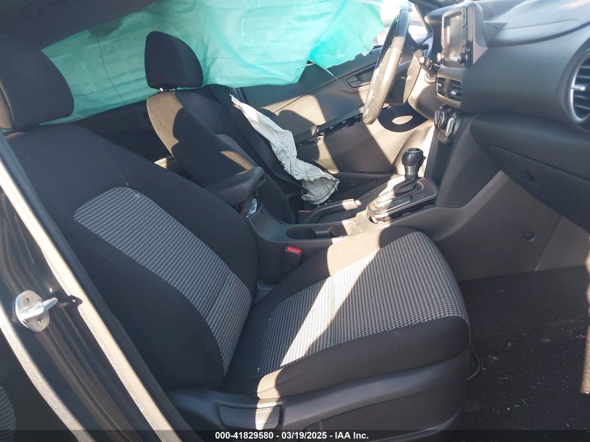 2018 HYUNDAI KONA SEL - KM8K22AA2JU132382