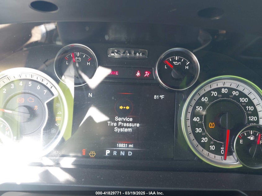 2023 RAM 1500 CLASSIC VIN: 1C6RR6LG3PS564854