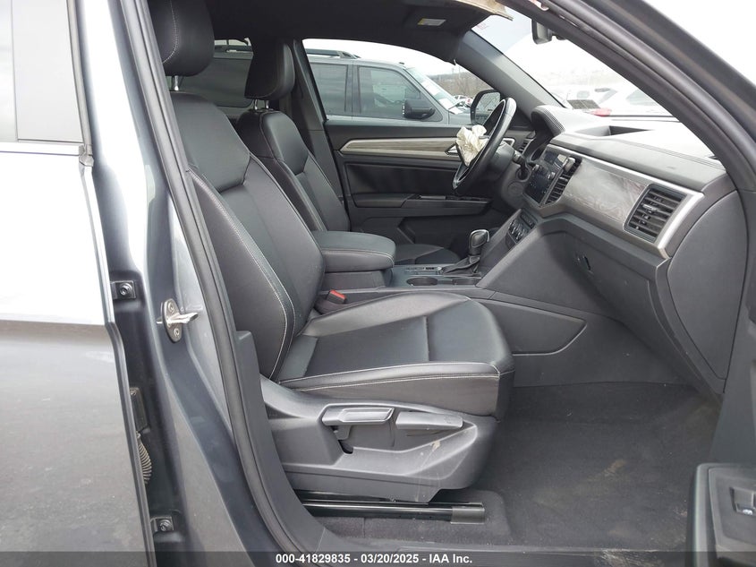 2020 VOLKSWAGEN ATLAS CROSS SPORT 2.0T SE W/TECHNOLOGY/2.0T SE W/TECHNOLOGY R-LINE - 1V25C2CA1LC201646