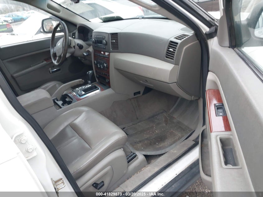 2006 JEEP GRAND CHEROKEE VIN: 1J4HR58256C336417