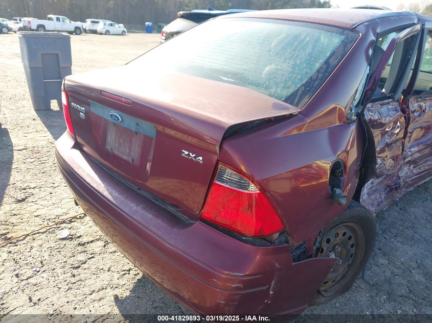 2006 FORD FOCUS VIN: 1FAFP34N86W196360
