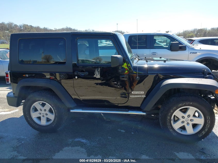 2010 Jeep Wrangler Sport VIN: 1J4AA2D12AL229192 Lot: 41829929