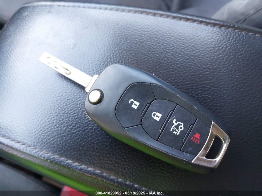 2018 Chevrolet Cruze Ls Auto VIN: 1G1BC5SM8J7243747 Lot: 41829952