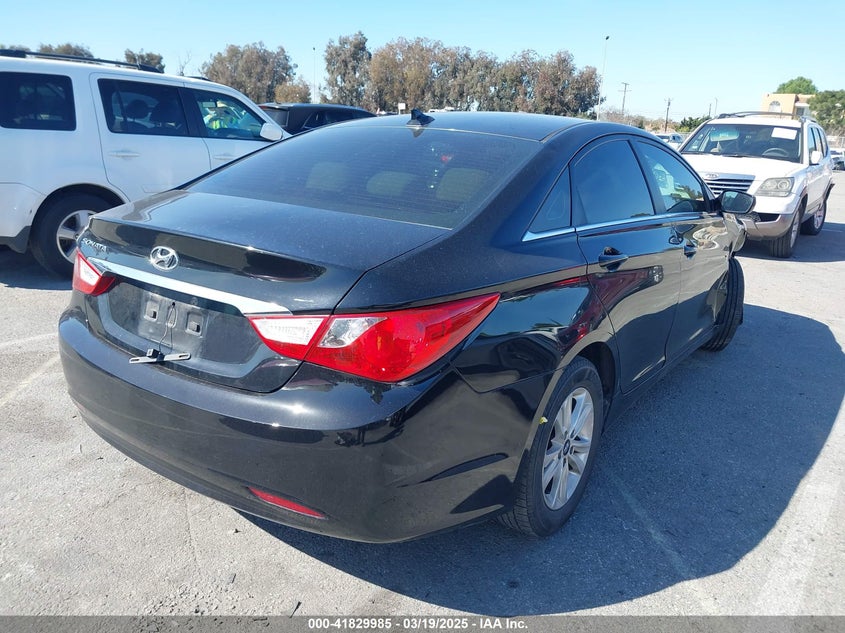 2012 HYUNDAI SONATA VIN: 5NPEB4AC4CH462892
