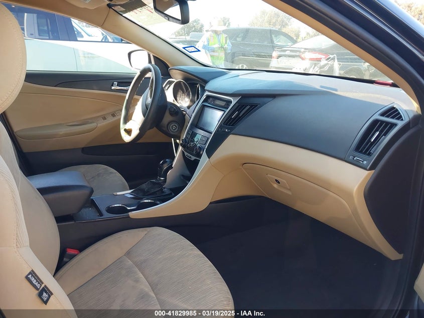 2012 HYUNDAI SONATA VIN: 5NPEB4AC4CH462892