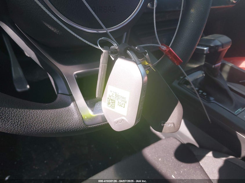 2025 Kia K5 Lxs VIN: KNAG24J7XS5283344 Lot: 41830126