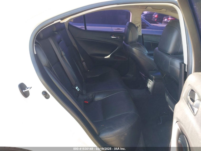 2008 LEXUS IS 250 VIN: JTHBK262185082440