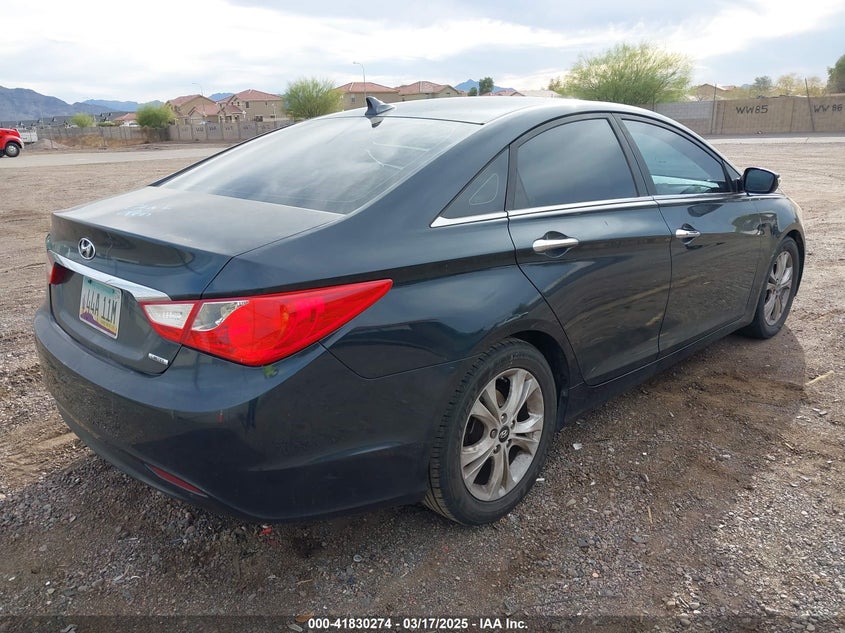 2011 HYUNDAI SONATA VIN: 5NPEC4AC7BH126066