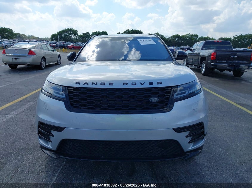 2019 Land Rover Range Rover Velar P250 R-Dynamic Se VIN: SALYL2EX1KA787557 Lot: 41830592