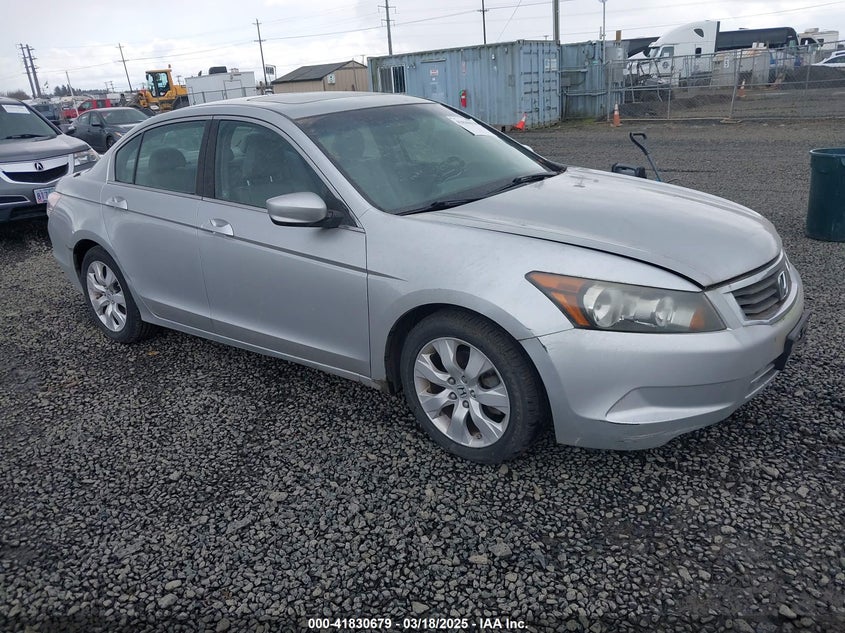 2008 HONDA ACCORD VIN: 1HGCP26848A015965
