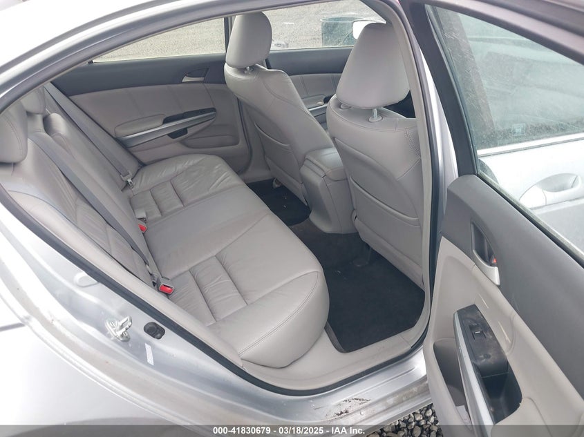 2008 HONDA ACCORD VIN: 1HGCP26848A015965