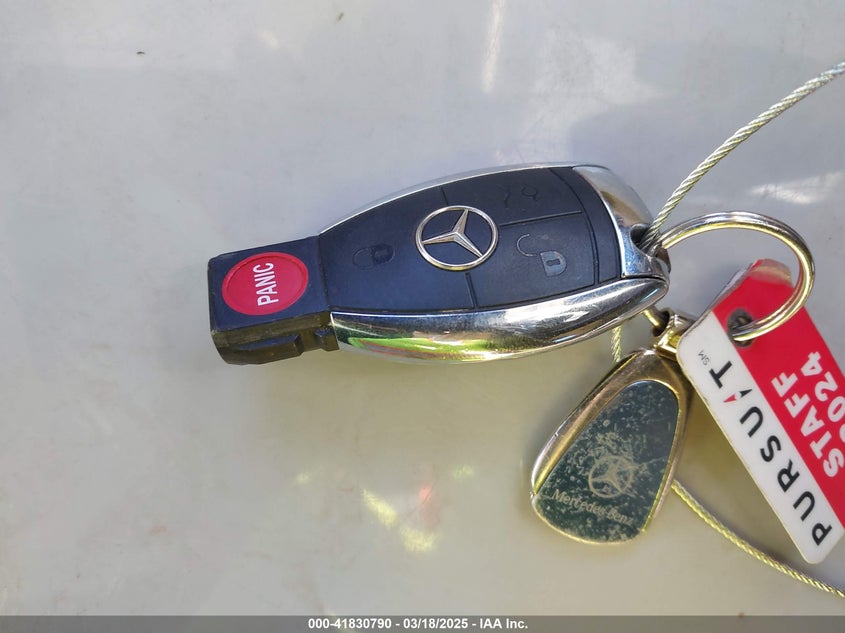2009 MERCEDES-BENZ C 350 VIN: WDDGF56X99R068598