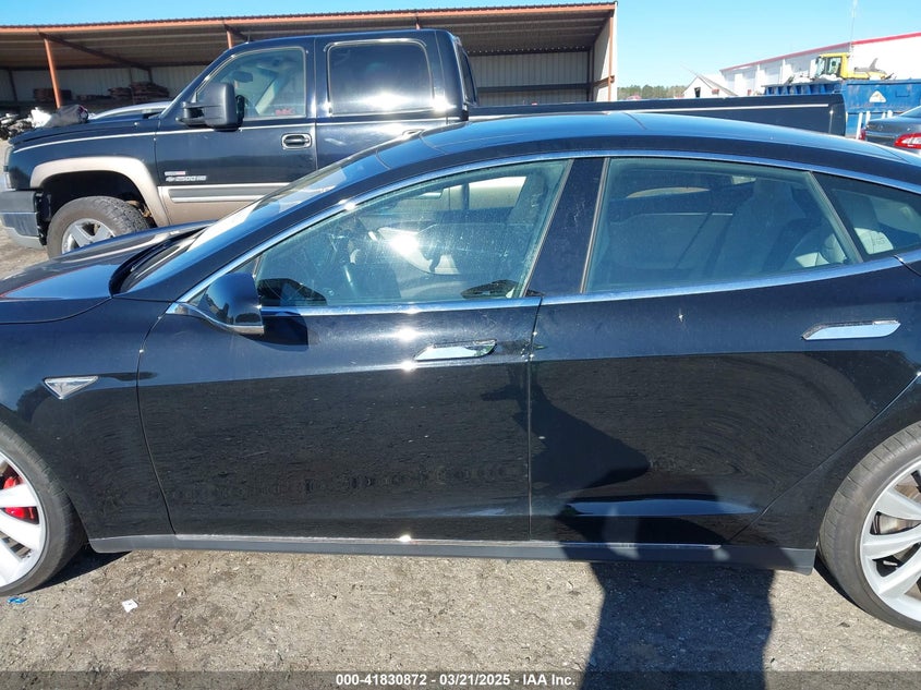 2015 TESLA MODEL S VIN: 5YJSA4H43FF083602