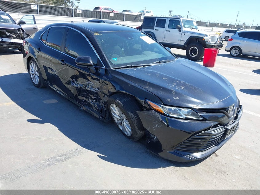 2019 TOYOTA CAMRY VIN: 4T1B11HK5KU780506