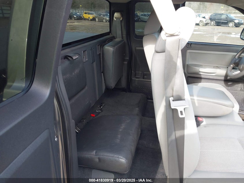 2010 DODGE DAKOTA VIN: 1D7RW3BP6AS264238