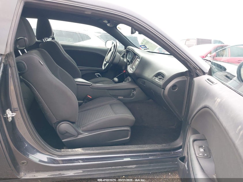 VIN 2C3CDZAG2HH589064 2017 DODGE CHALLENGER SXT