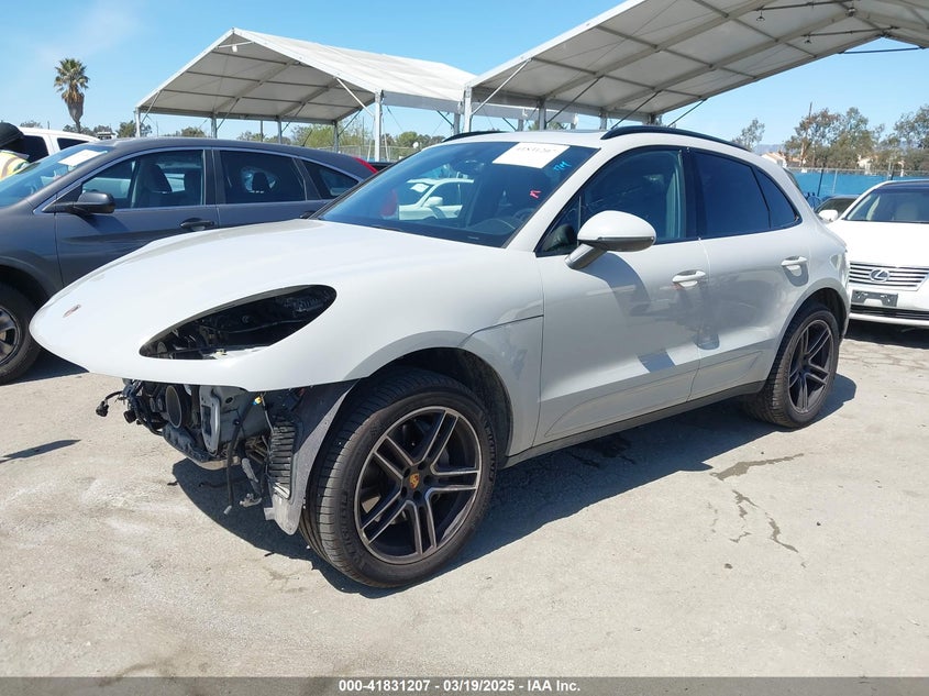 2020 PORSCHE MACAN VIN: WP1AB2A50LLB32696