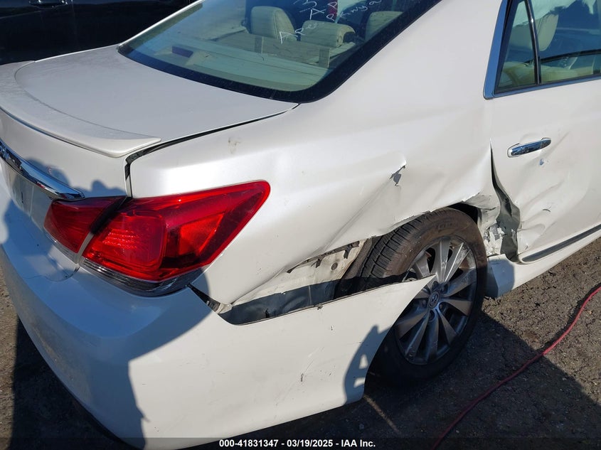 2011 TOYOTA AVALON VIN: 4T1BK3DB4BU438365