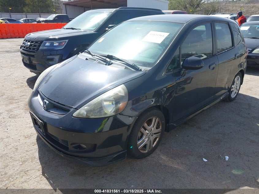 2008 HONDA FIT VIN: JHMGD38688S044050