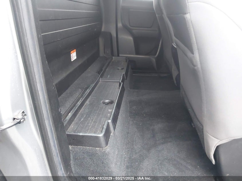 VIN 3TYSX5EN0NT014222 2022 TOYOTA TACOMA SR