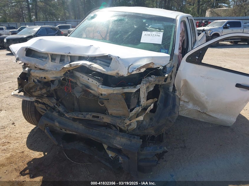 2016 TOYOTA TUNDRA SR 4.6L V8 - 5TFRM5F16GX104082