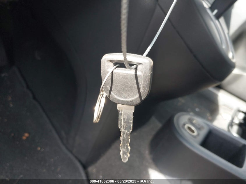 2013 MAZDA MAZDA2 SPORT JM1DE1KY8D0155283