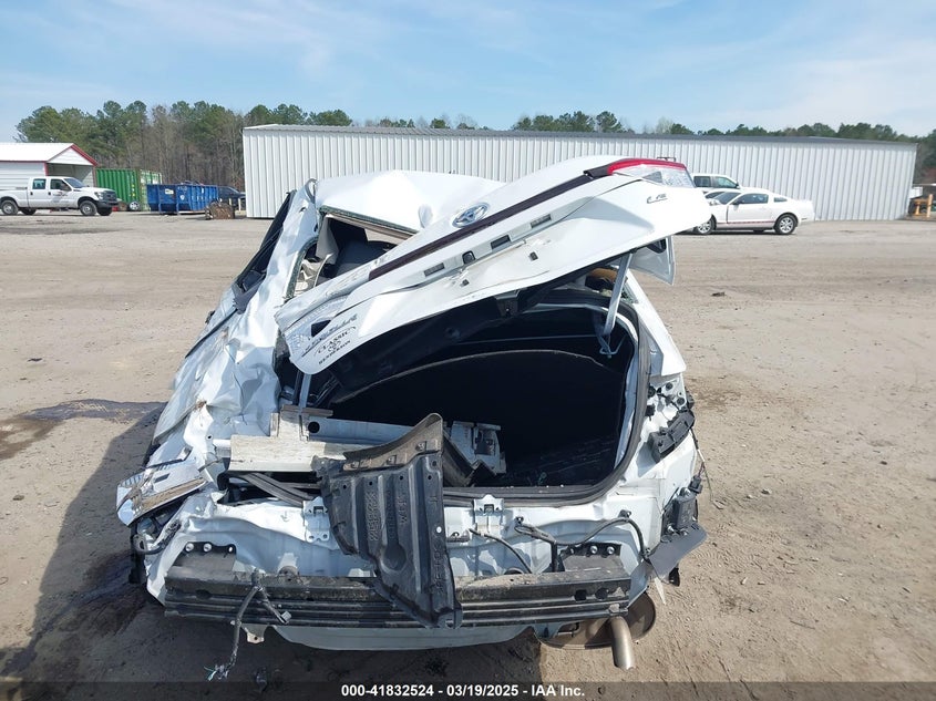 2022 TOYOTA COROLLA LE - JTDVPMAE9N3015203