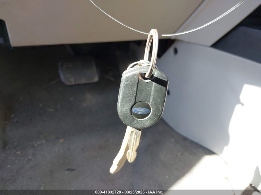 2008 FORD ESCAPE VIN: 1FMCU02Z88KA96033